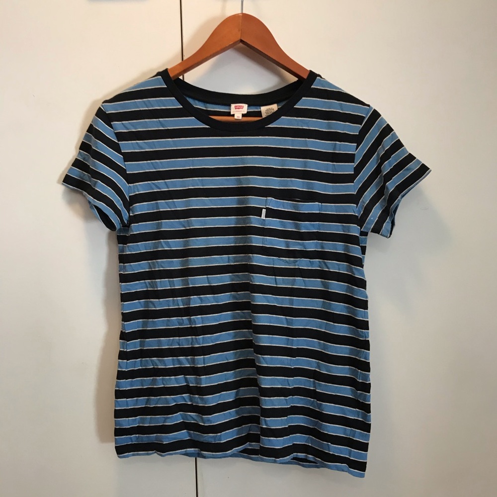 Levi’s striped tee